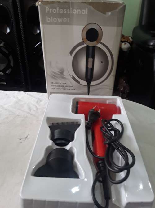 PROFFESSIONAL BLOWER(HAIRDRESSING SUPPLIES)IRON REFLECTION