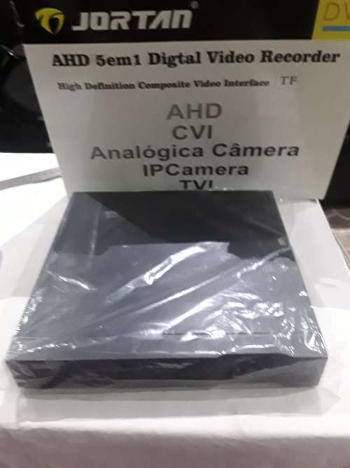 16 CHANNELS 5 IN ONE AHD DVR INCL.POWER SUPPLY,REMOTE AND MOUSE