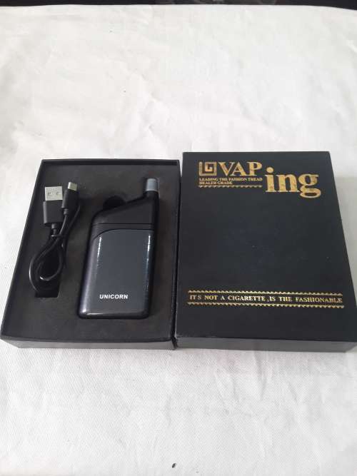 ELECTRONIC CIGARETTE