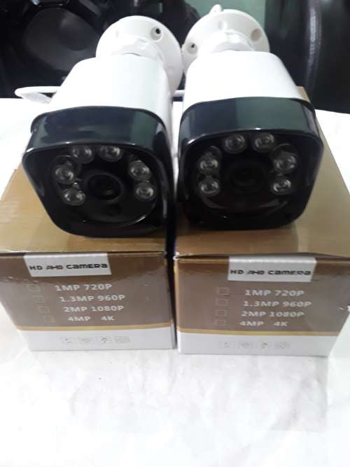 PAIR OF AHD COLOR CAMERAS(ONE BID FOR BOTH)