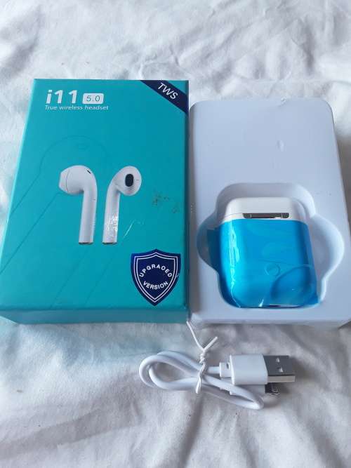 WIRELESS HEADSETs