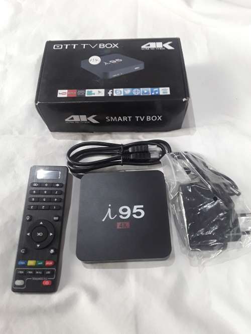 4K REMOTE CONTROLLED SMART TV BOX