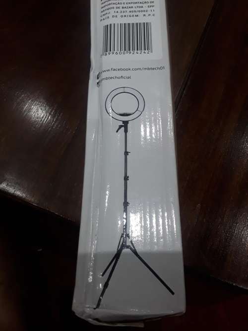 PROFFESSIONAL DESIGN TRIPOD STAND (2M)