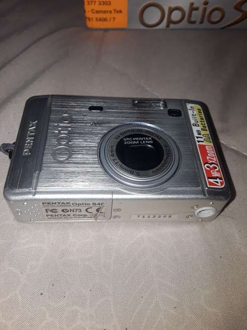 PENTAX 4,O MEGAPIXEL DIGITAL CAMERA INCL.SOFTWARE