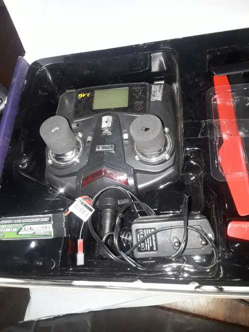 2,4 GNTRANSMITTER 4 CHANNEL I COPTER(MICRO COMPUTER SYSTEM)