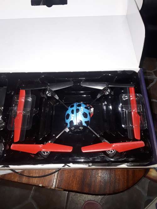 2,4 GNTRANSMITTER 4 CHANNEL I COPTER(MICRO COMPUTER SYSTEM)