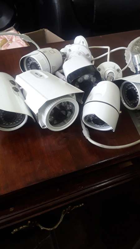 MIXED LOT CCTV CAMERAS (6 PIECE)ONE BID FOR ALL (UNUSED)