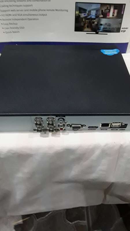 4 CHANNELS AHD DVR INCL.POWER SUPPLY,REMOTE AND MOUSE