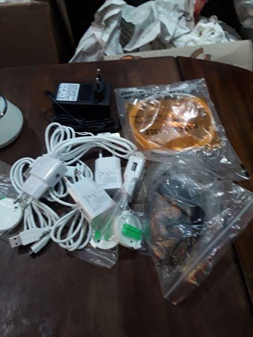 THE IPC NETWORK CAMERA AND DVR WIFI KIT(DVR,4CAMERAS,ALLCABLES AND MANUAL)COMPLETE