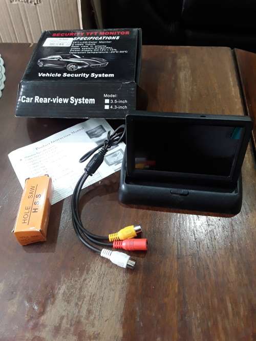 TFT LCD COLOR MONITOR