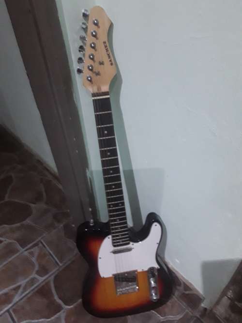 SANCHEZ ELECTRIC GUITAR(NO COMBINED SHIPPING)