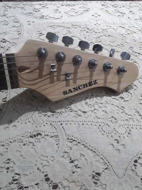 SANCHEZ ELECTRIC GUITAR(NO COMBINED SHIPPING)