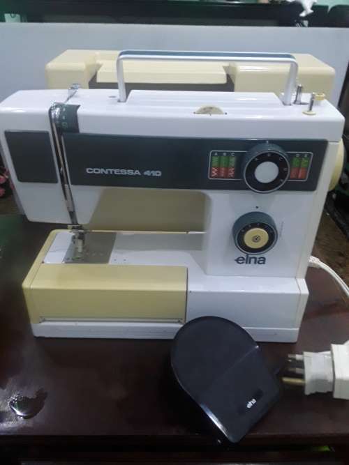 ELNA CONTESSA 410 SEWING MACHINE (ALL METAL WITH CASE)WORKS LIKE A BOMB