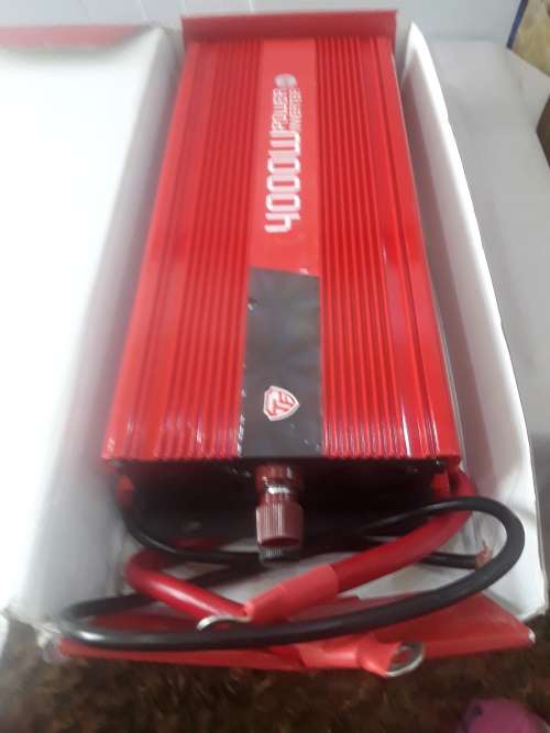 4000 WATTS POWER INVERTER(24 V)