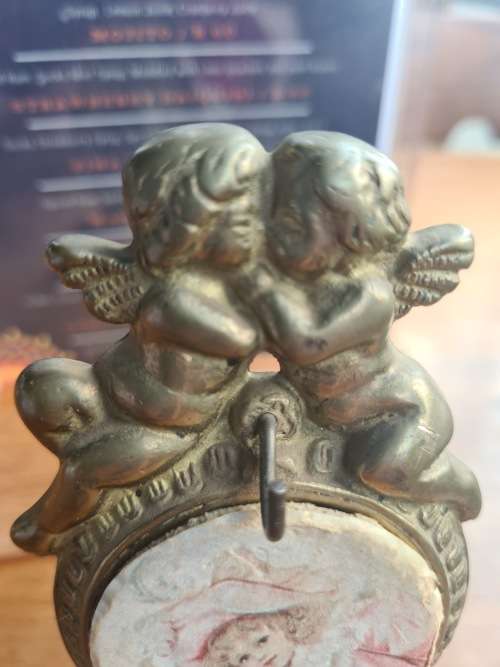SOLID BRASS ANTIQUE PHOTO FRAME