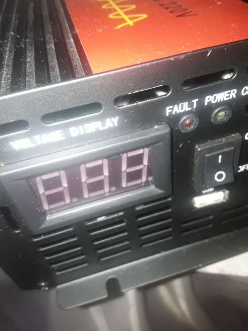 3000 WATTS PURE SINEWAVE POWER INVERTER( 12V)