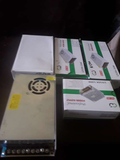 SET OF 5 CCTV POWER SUPPLIES-AS A JOBLOT