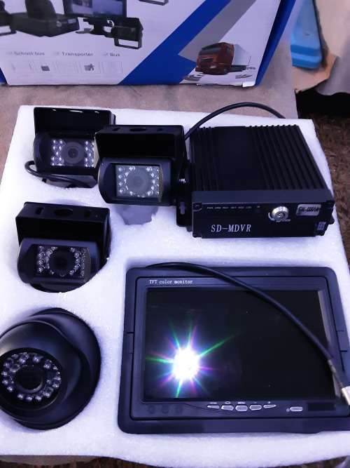 4CH MILLION PIXELS SD MOBILE DVR KIT(BUS/TRUCK 360 DEGREES PANAROMIC MONITORING)