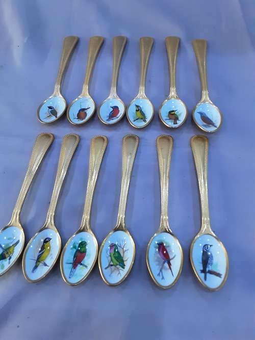SET OF 12 GOLDPLATED CARMINE BEE EATERS COLLECTORS TEASPOONS-SEE MARKINGS