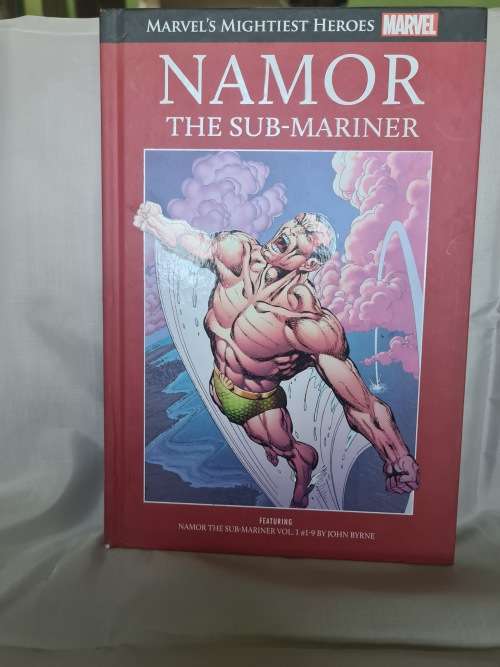 MARVEL SUPERHERO HARDCOVER COMIC (NAMOR THE SUB-MARINER)