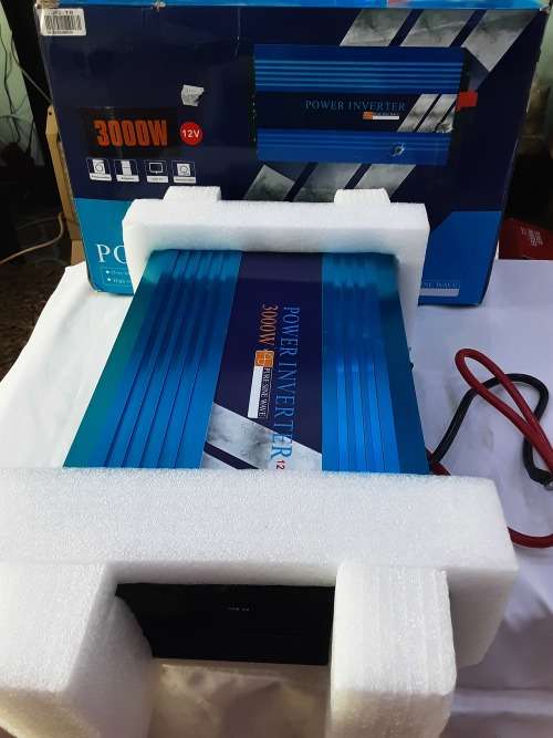 3000 WATTS PURE SINEWAVE POWER INVERTER,12V-SEE DESCRIPTION