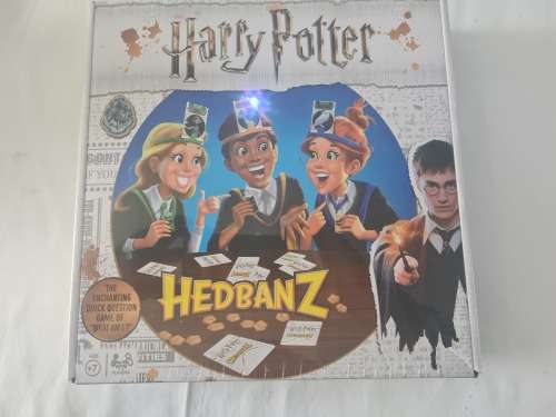 HARRY POTTER HEDBANZ TABLETOP GAME