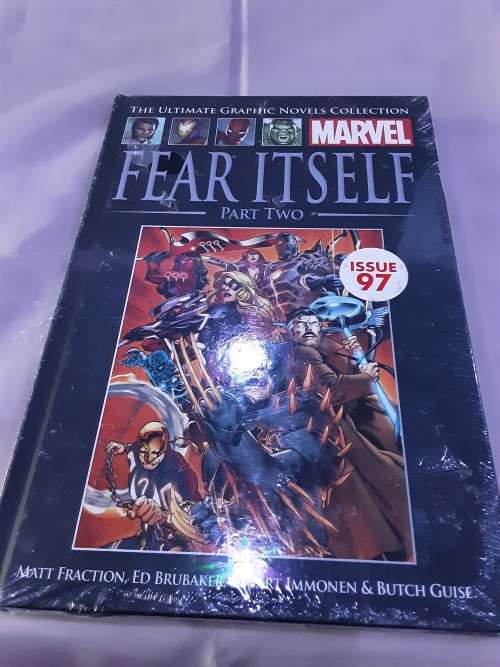 THE ULTIMATE GRAPHIC NOVELS COLLECTION MARVEL (FEAR ITSELF)