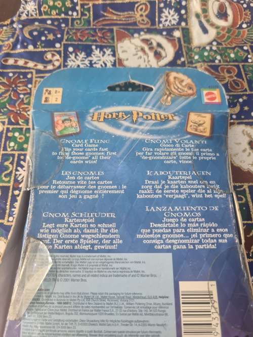 HARRY POTTER GNOME FLING CARD GAME(UNUSED)COMPLETE