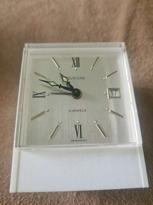 VINTAGE MECHANICAL 2 JEWELS EUROPA ALARM CLOCK WITH DATE IN ORIGINAL BOX
