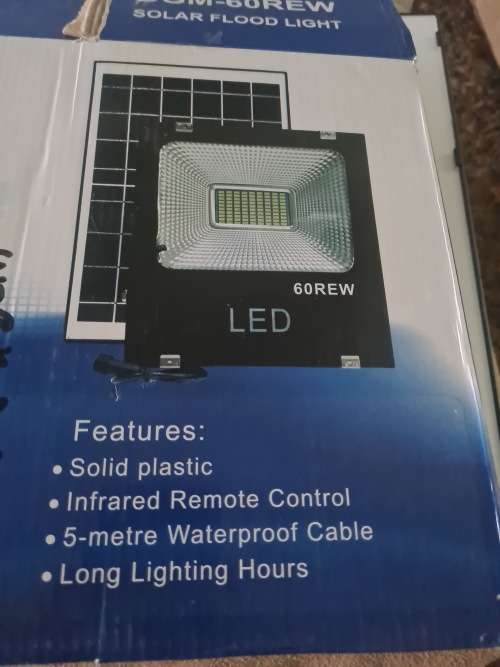 DIGIMARK SOLAR FLOODLIGHT WITH SOLAR PANEL(REMOTE CONTROL)