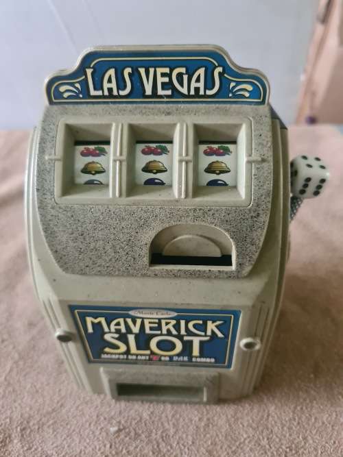 TABLETOP LAS VEGAS SLOT MACHINE (WORKS)