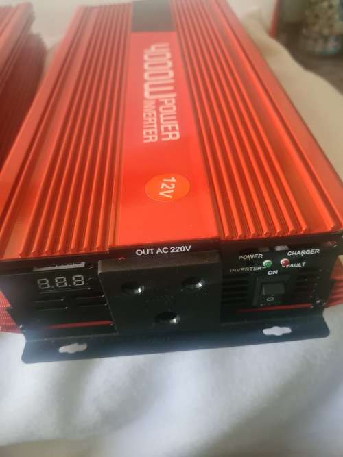 2 x 4000 WATTS POWER INVERTER(12V)DESCRIPTION