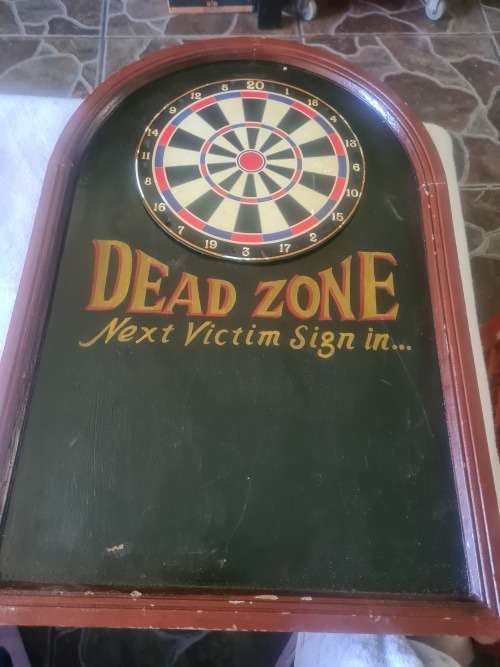VINTAGE DEAD ZONE SIGN*(MANCAVE ITEM)60 x 40cm