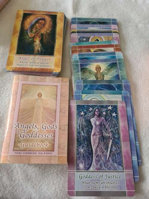 ANGELS,GODS AND GODESSES ORACLE CARDS WITH BOOKLET(COMPLETE )VLUE ANGEL GALLERY AUSTRIA