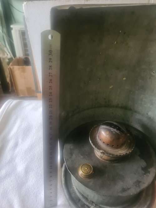 ANTIQUE LAMP(UNDEWRITERS LABORATORIES INSPECTED INCUBATOR MARKINGS)
