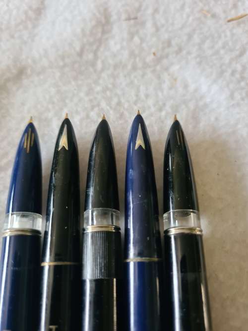 SET OF 5 HAVARD FOUNTAIN PENS