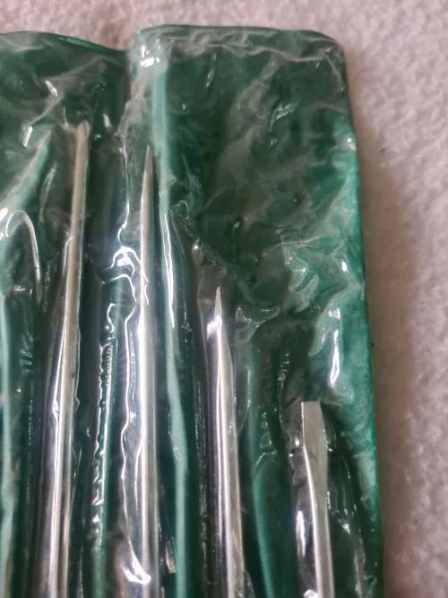 6 PIECE SCREWDRIVER SET