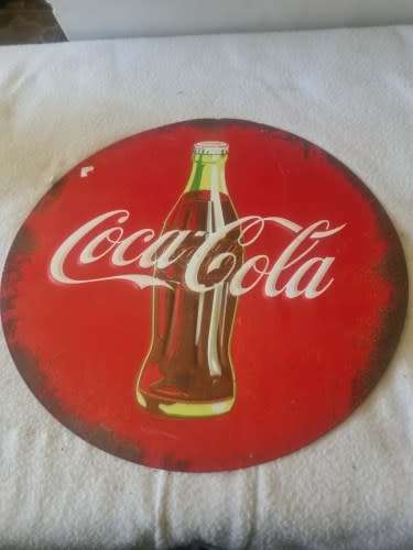 COCA-COLA METAL SIGN (30CM DIAMETER)