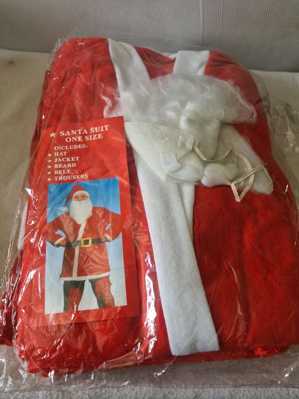 ADULT 5 PIECE SANTA SUIT(ONE SIZE FITS ALL)