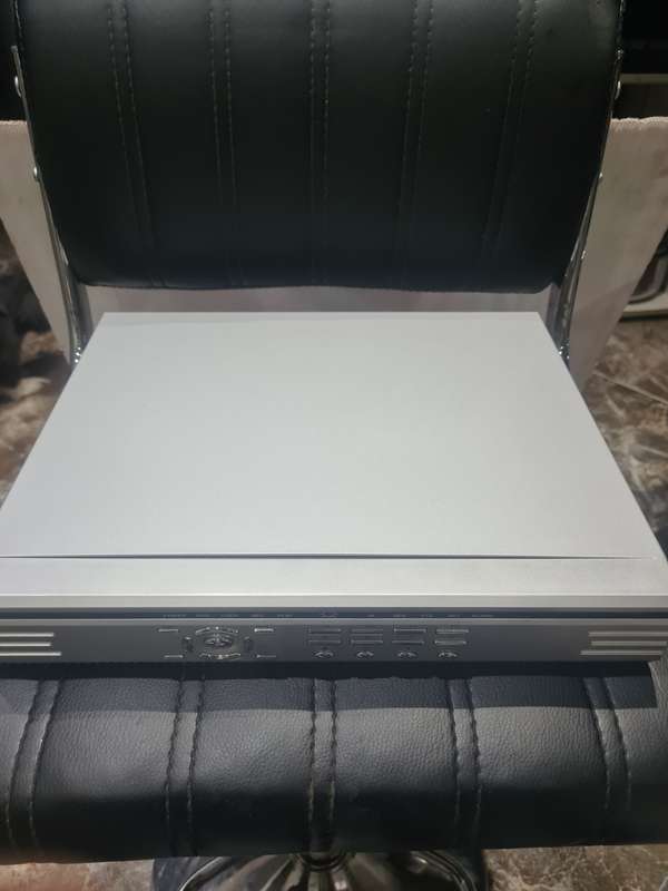 8 CHANNELS DVR INCL.POWER SUPPLY, REMOTE AND MOUSE
