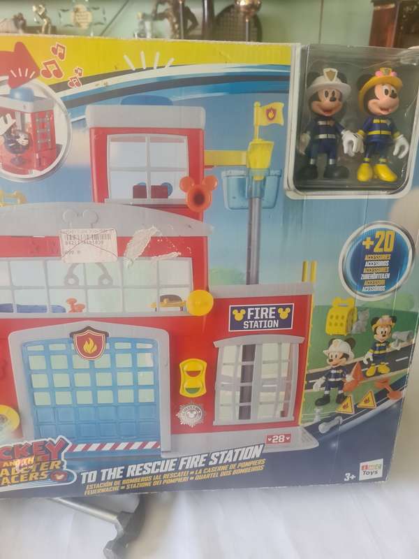 MICKEY AND THE ROADSTER RACERS(BATTERY OPERATED)