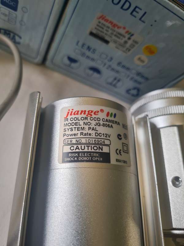 2 x IR COLOR CCD CAMERAS