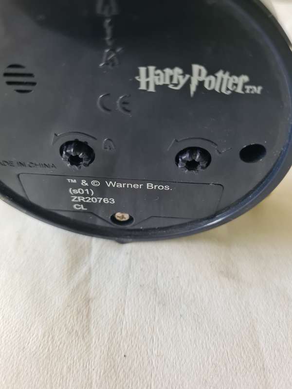 HARRY POTTER ALARM CLOCK(WORKS WELL)