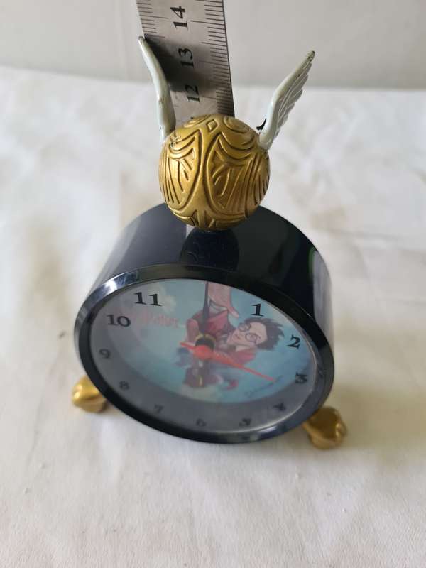 HARRY POTTER ALARM CLOCK(WORKS WELL)