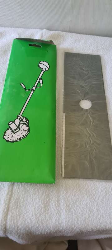 BRUSH CUTTER BLADE