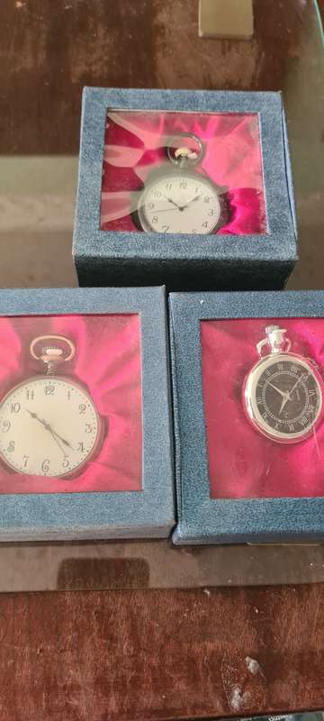 SET OF 3 QUARTZ POCKET WATCHES