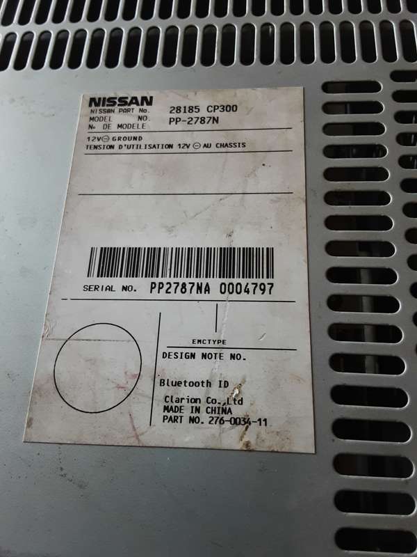 NISSAN CAR RADIO/CD PLAYER