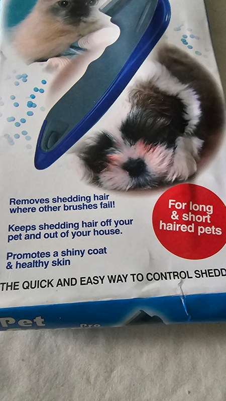 PROFESSIONAL PET GROOM DE-SHEDDING TOOL