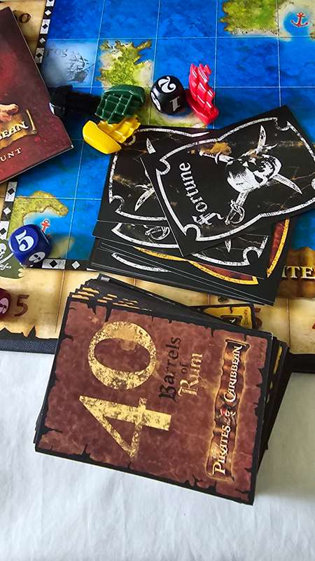 PIRATES OF THE CARIBBEAN DVD TREASURE HUNT BOARD GAME