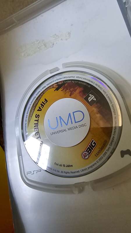 SONY PSP CONSOLE INCL.9 GAME DISC-SEE DESCRIPTION